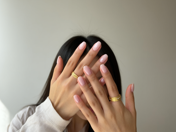 Natural milky short press-on nails